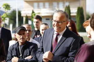 Bedri Hamza zyrtarisht kandidat për kryetar të PDK-së