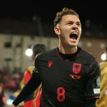 Shqipëria triumfon ndaj Andorrës dhe kualifikohet në play-offin e Botërorit 2026
