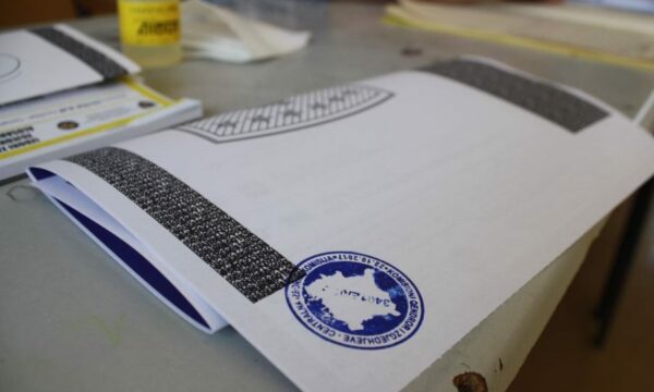 Diaspora të shtunën voton në 16 ambasada dhe 13 konsullata