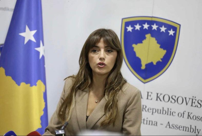 Haxhiu: Institucionet do të ndërmarrin veprime në veri, nëse shkelet obligimi për respektimin e simboleve