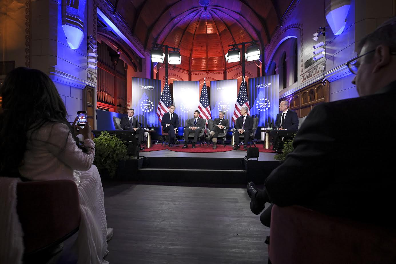 Davos, Kurti në panelin e Shtëpisë së SHBA-së:Besimi, shtyllë e lidershipit