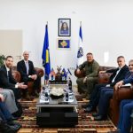 FBI sjell agjent special dhe analist të inteligjencës në Kosovë, do të bashkëpunojnë me Policinë