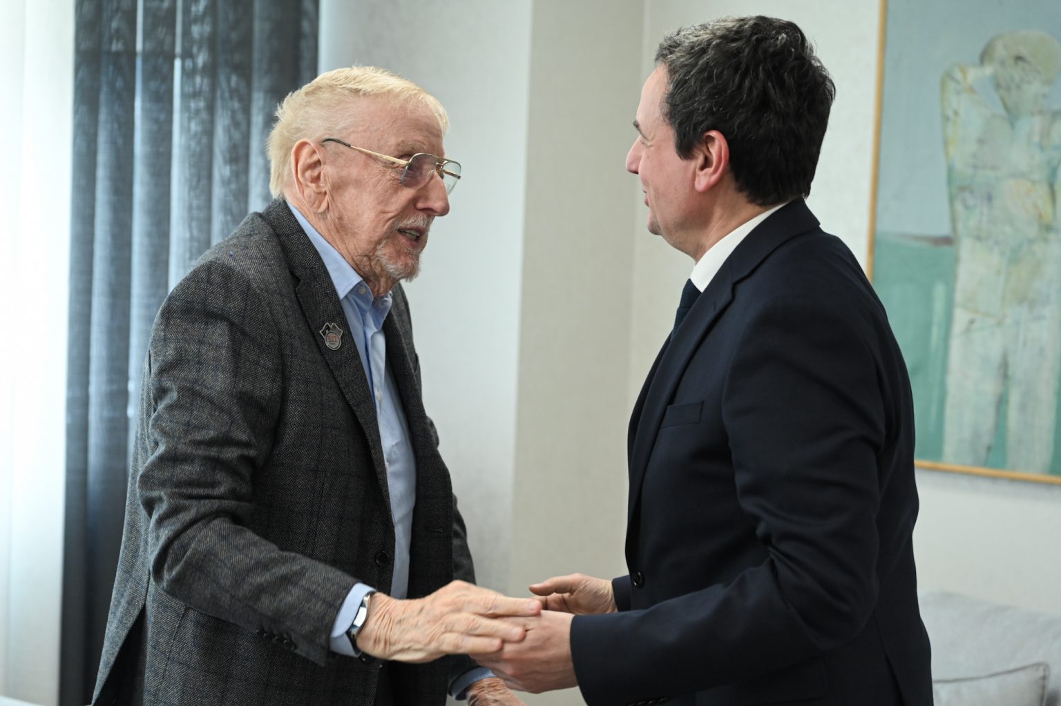 Kurti se sastaje sa Volkerom, sutra obojica učestvuju na komemorativnoj ceremoniji Rečak masakra.