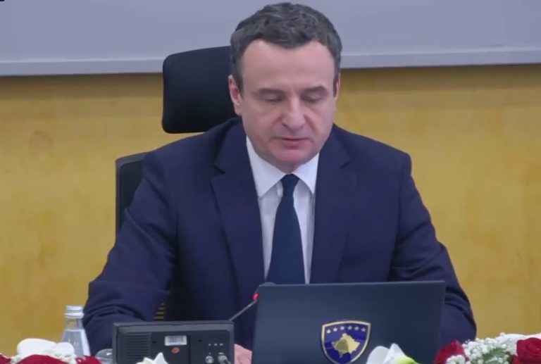 Kurti-tregon-kur-do-te-ekzekutohet-paga-e-13-te-Insajderi.org_