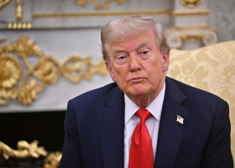 auto_Trump-41767597774