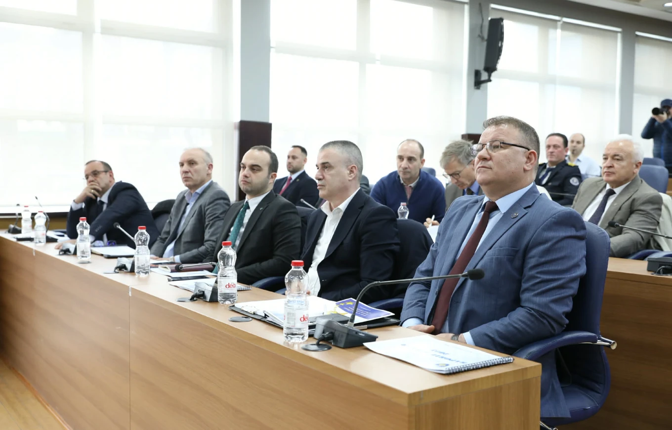 ca70188d-3a3f-4ceb-b64c-1a77816b039a