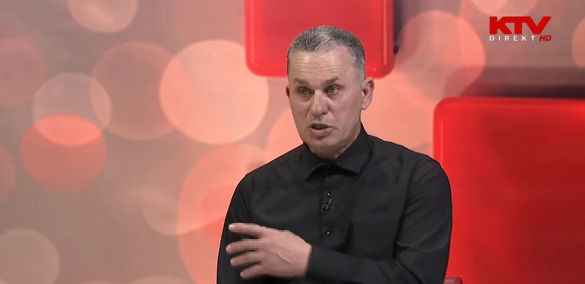 19fd200c-889b-4279-aa3f-f10773c3e24a