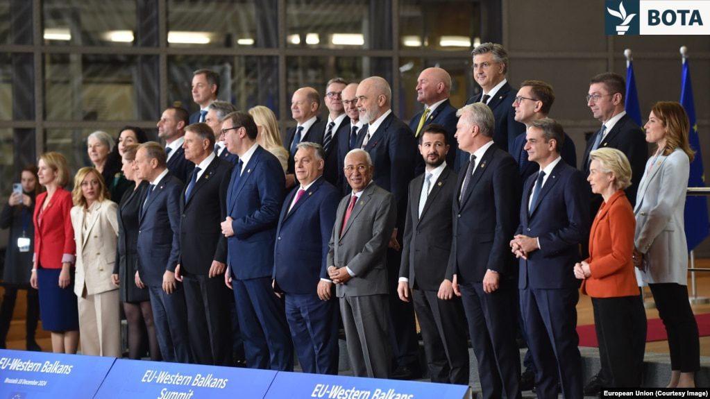 809ff4b0-e7a6-4320-8571-1b534f854445_w1023_r1_s_l1tr6016271