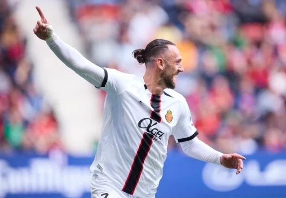 21fd42e0-4e69-43c6-a813-1656a5697142